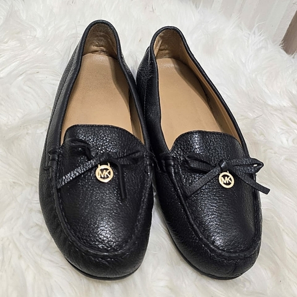 Michael Kors Everett Leather Moccasin Black Loafers Flat Women's Size 6M🌴✌️